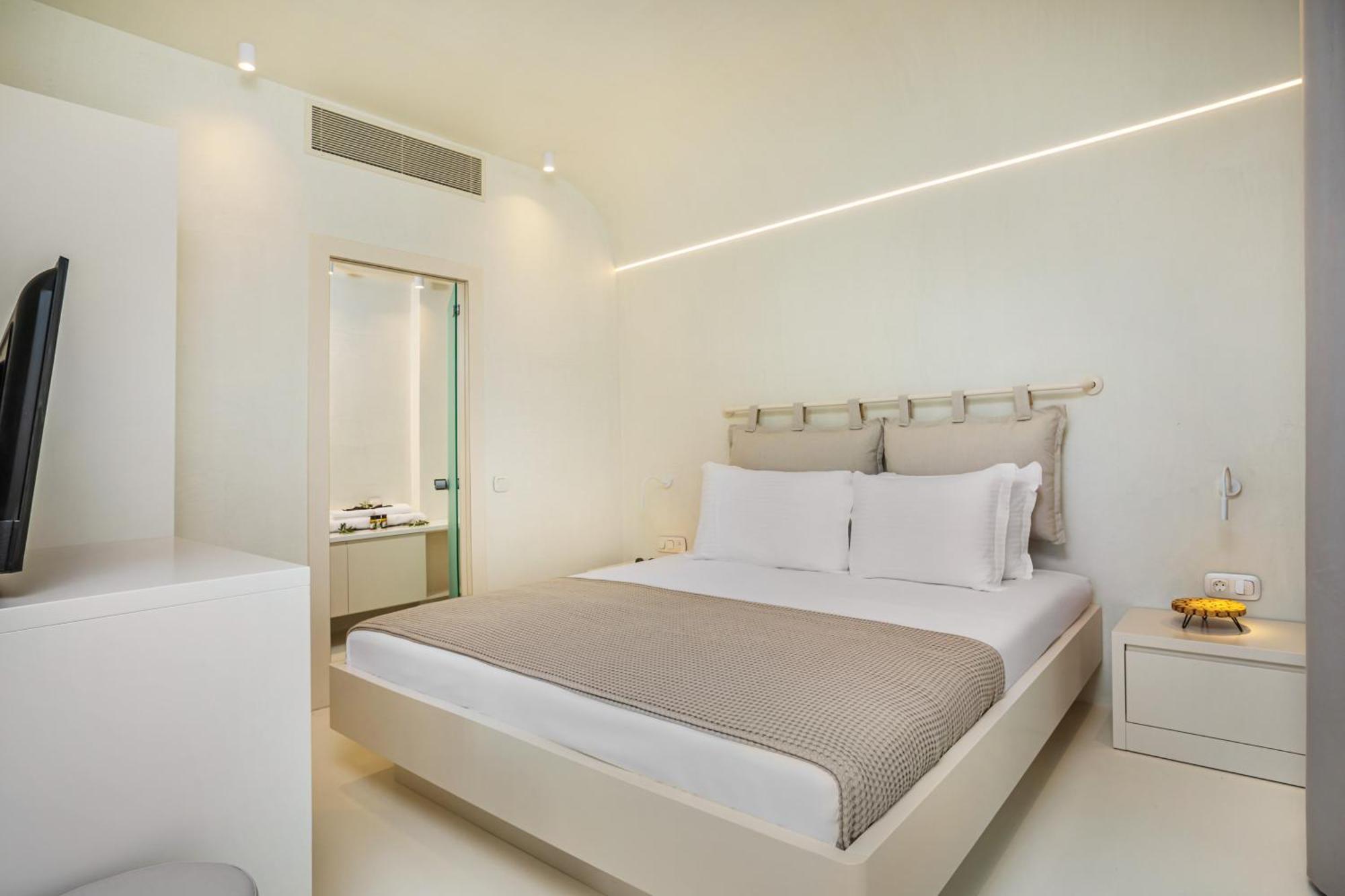 Cocoοns Luxury Suites & Villas Fourka Exterior photo